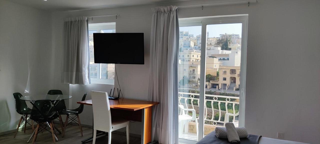 Villa Arjuza - Private Self Catering Bedrooms With Bathroom Is-Swieqi Екстер'єр фото